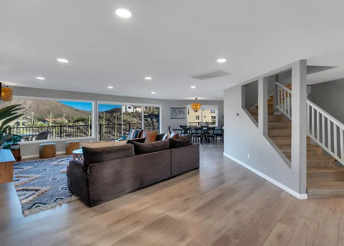 The Horizon Haven - Gem Show Holiday home